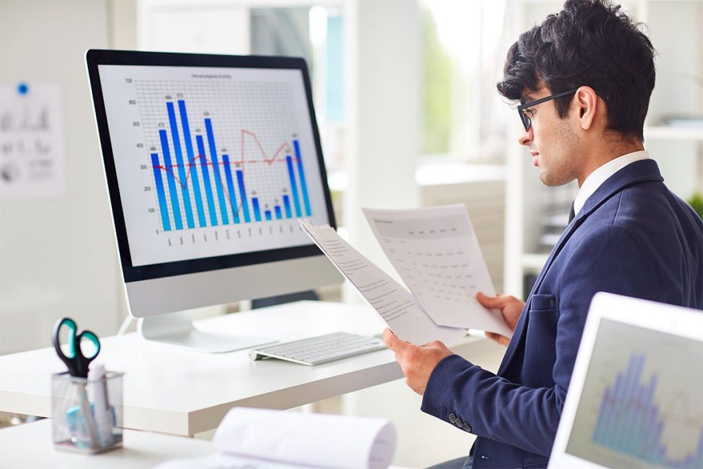 Embellish as A Promising Data Analyst With Expert Course In Pune