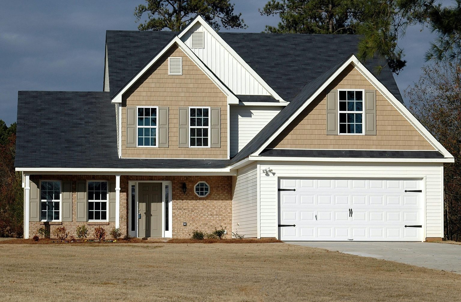 Essential Guide to Garage Door Replacement: What Homeowners Need to Know