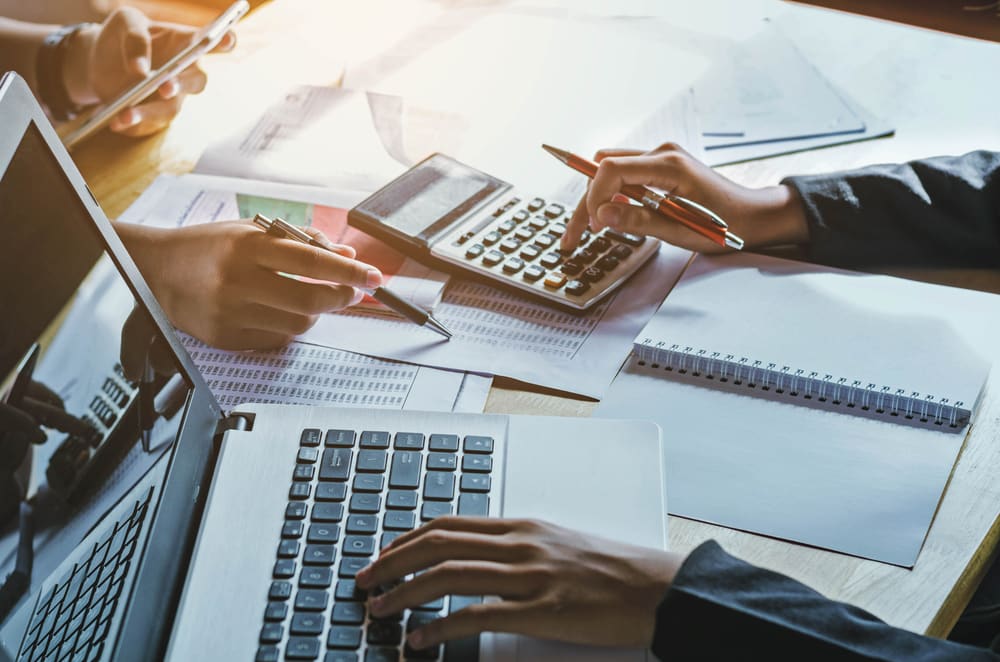 Beyond the Numbers: Is Outsourced Accounting the Smart Move for Singapore Businesses?