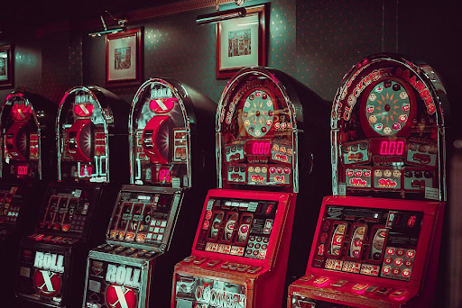 Couch Casino: Designing the Perfect At-Home Slot Gaming Setup